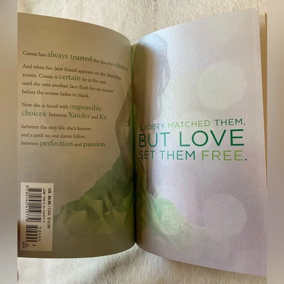 Matched Series by Ally Condie - Picture 4 of 7